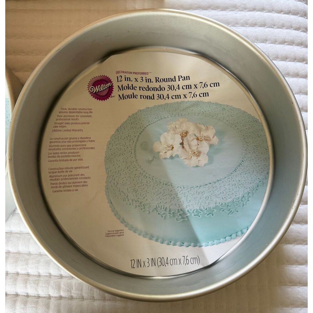 Wilton Round Cake Pan Set 12 x 3